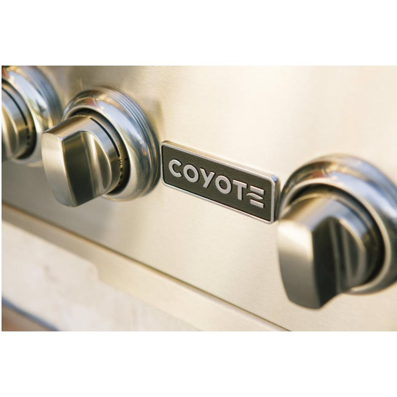 Coyote S-Series 30in Freestanding Gas Grill C2SL30LP-FS IMAGE 2