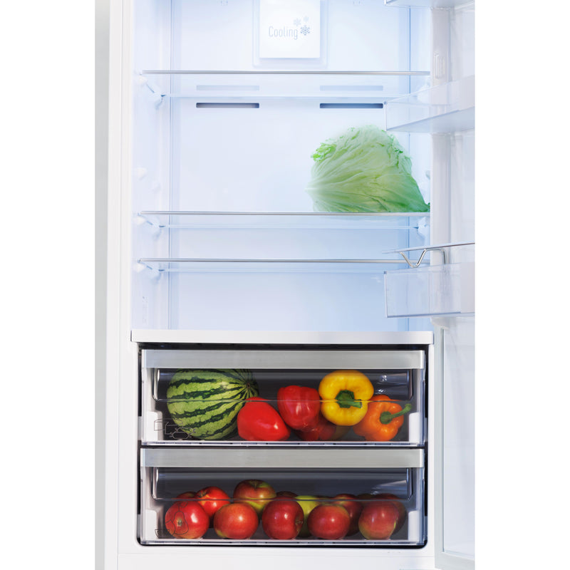 Blomberg 22-inch, 8.4 cu. ft. Bottom Freezer Refrigerator BRFB1051FFBI2 IMAGE 8