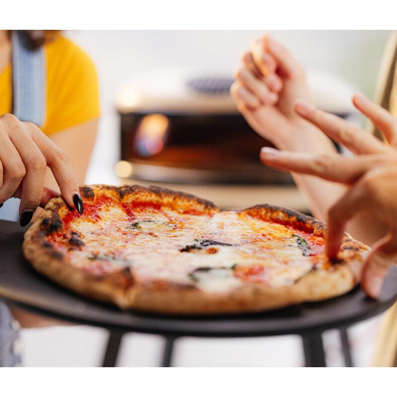 Gozney Arc Propane Bone Outdoor Pizza Oven GAPBNCA1424 IMAGE 8