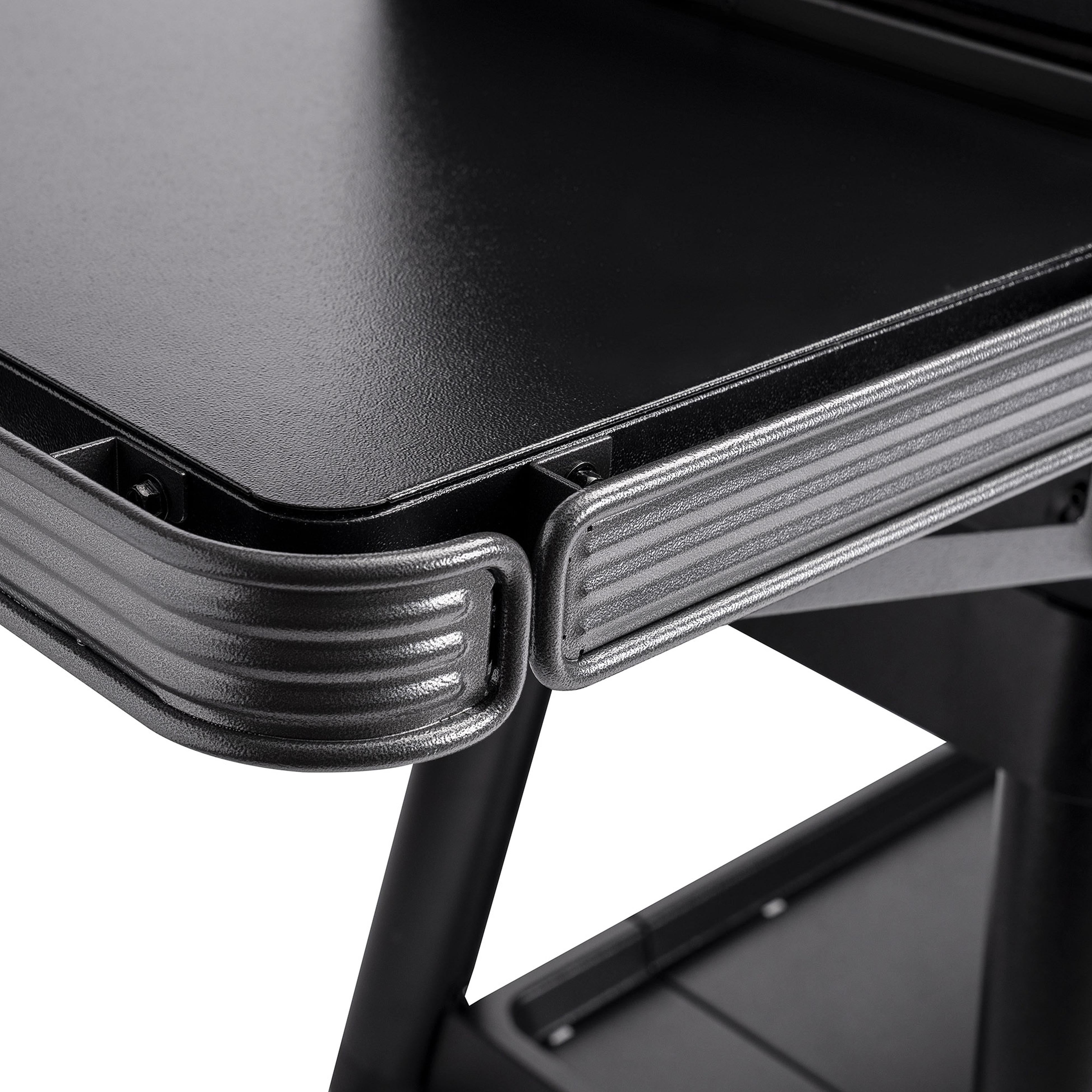 Traeger Ironwood Wood Pellet Grill TFB93RLGC IMAGE 4