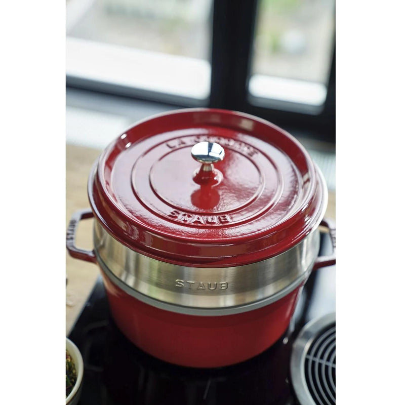 Staub 5.25L CAST IRON ROUND COCOTTE WITH STEAMER 1004352 IMAGE 2