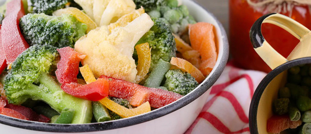 Frigidaire: Top 10 Healthy Freezer Staples for Cooking Last Minute Meals with Abbey's Kitchen