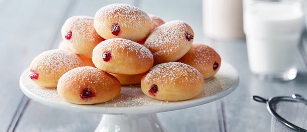 Frigidaire: Air Fried Mini Jelly Doughnuts