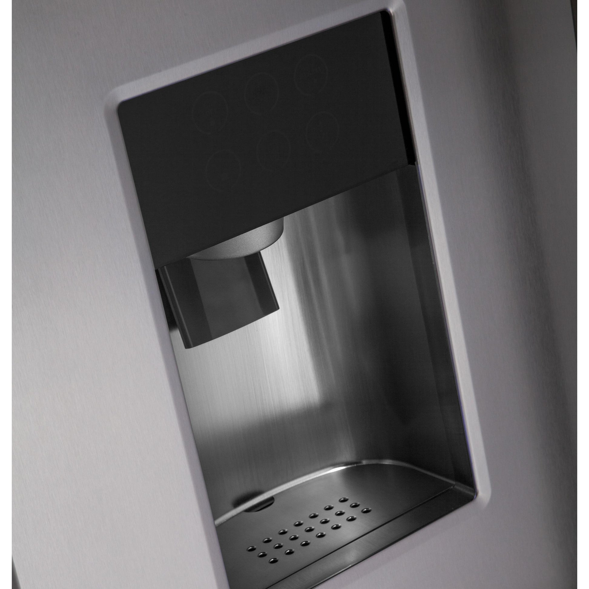 Monogram 36-inch, 21.2 cu. ft. Side-by-Side Refrigerator with Ice and Water ZISS360DKSS IMAGE 9