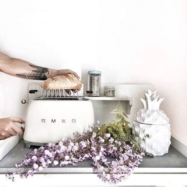 Smeg Bun Warmer TSBW01 IMAGE 2