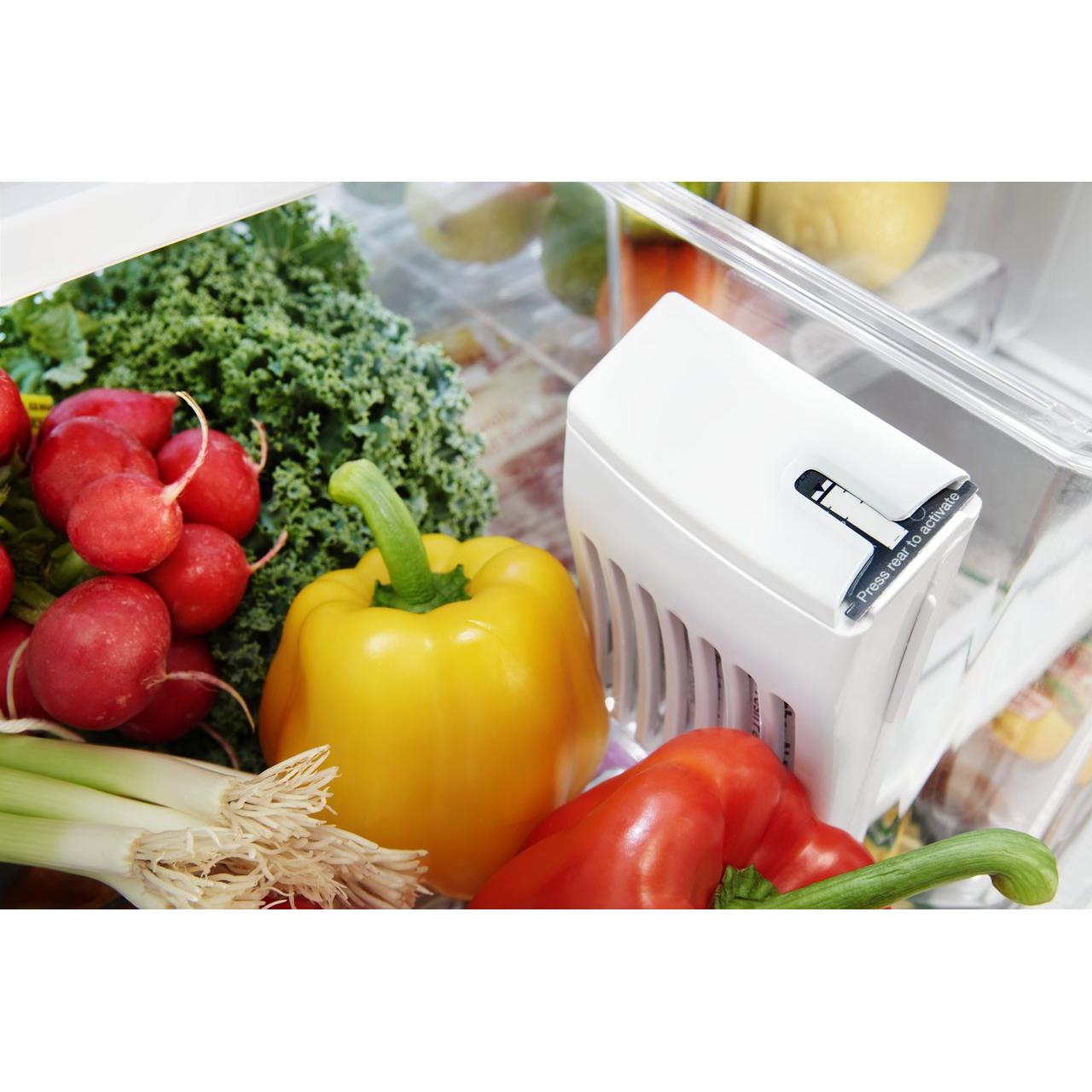 Whirlpool 30-inch, 19.68 cu.ft. Freestanding French 3-Door Refrigerator with FreshFlow™ Air Filter WRF560SFHW IMAGE 8