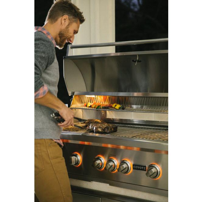 Coyote S-Series 36in Built-In Gas Grill C2SL36LP IMAGE 6