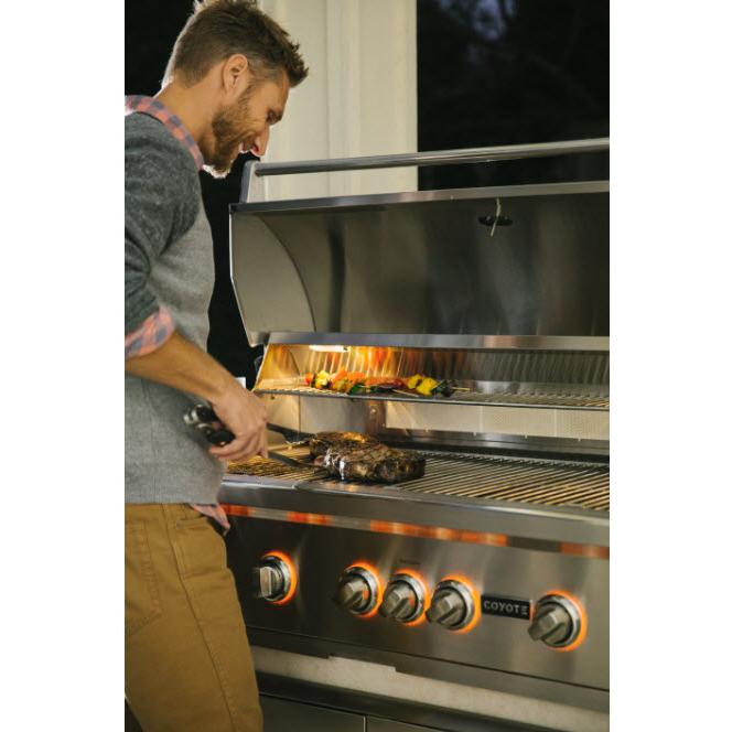 Coyote S-Series 36in Built-In Gas Grill C2SL36NG IMAGE 6
