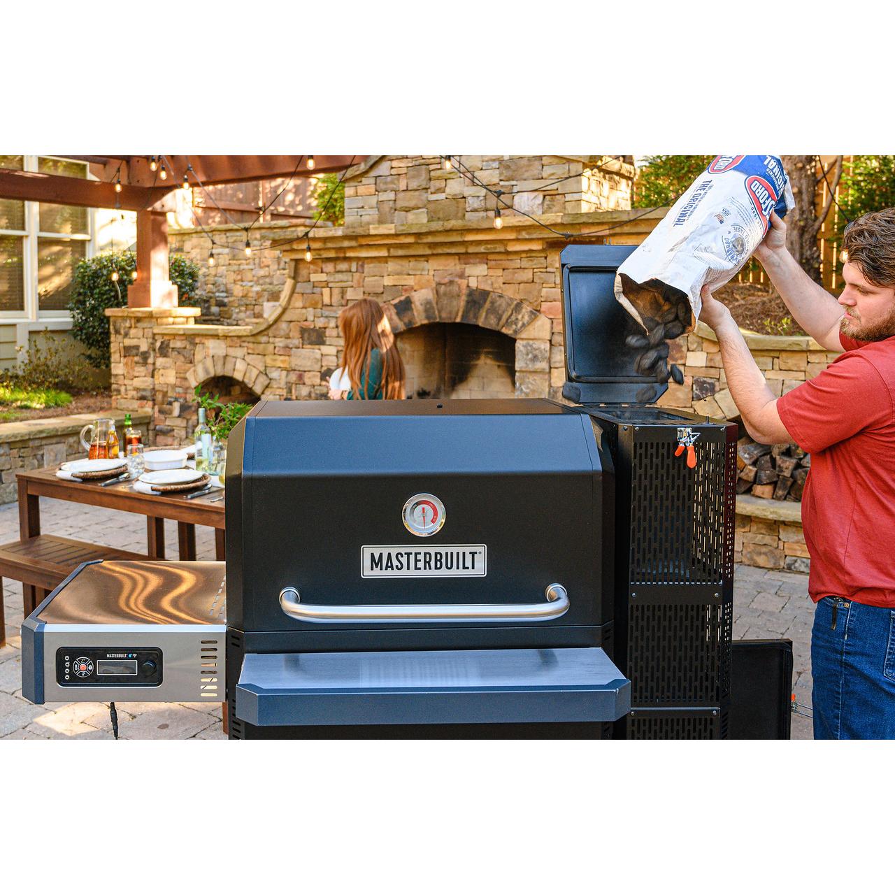 Masterbuilt Grills Charcoal Grills MB20041220 IMAGE 3