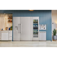 Thermador 7.8 cu.ft. Upright Freezer with SuperFreeze® T18ID905LP IMAGE 7