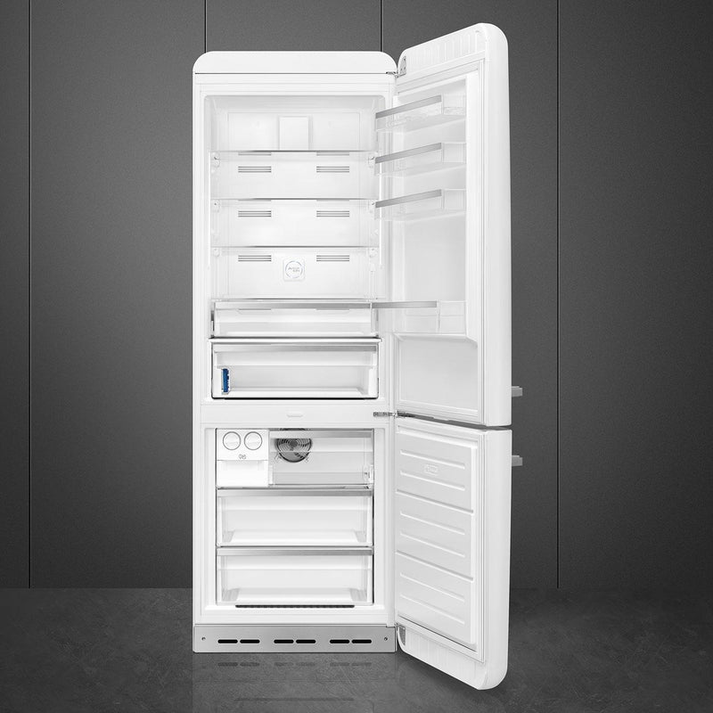 Smeg 18 cu. ft. Bottom Freezer Refrigerator FAB38URWH IMAGE 2