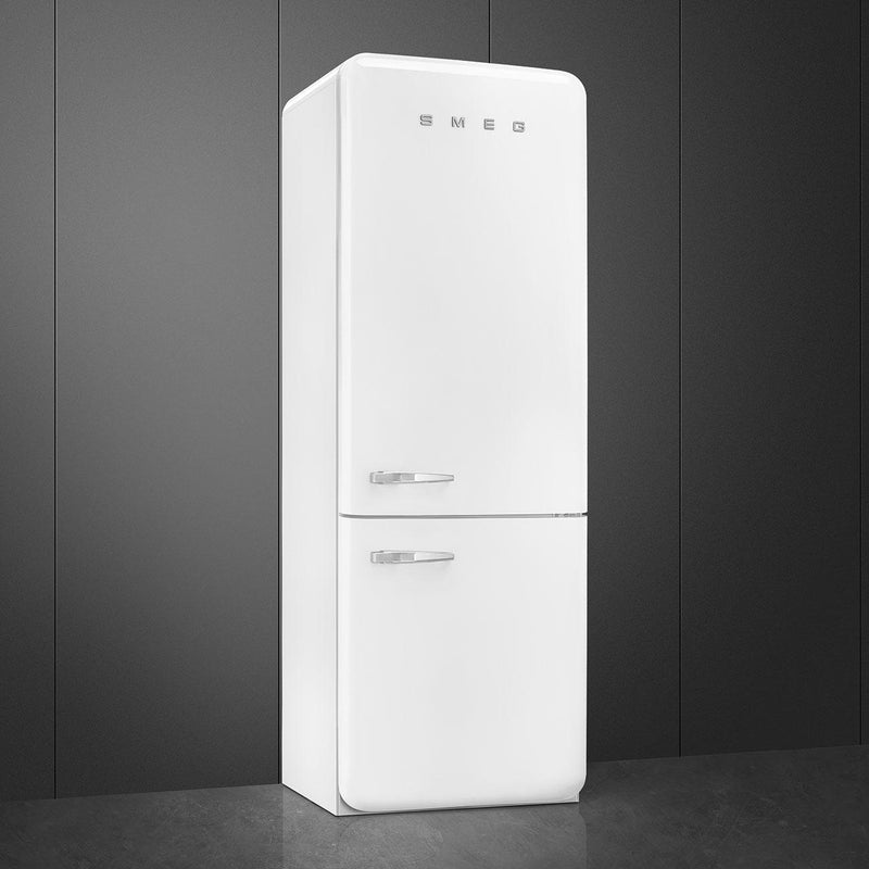 Smeg 18 cu. ft. Bottom Freezer Refrigerator FAB38URWH IMAGE 3