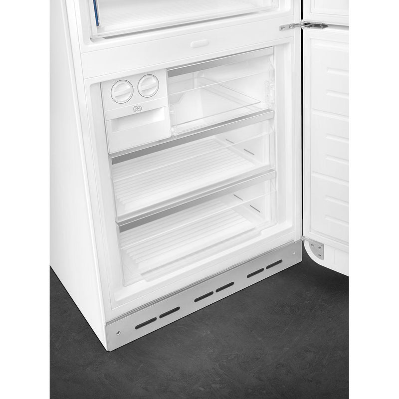 Smeg 18 cu. ft. Bottom Freezer Refrigerator FAB38URWH IMAGE 9