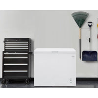 Midea 7.0 cu. ft. Chest Freezer MRC07M3AWWC IMAGE 4