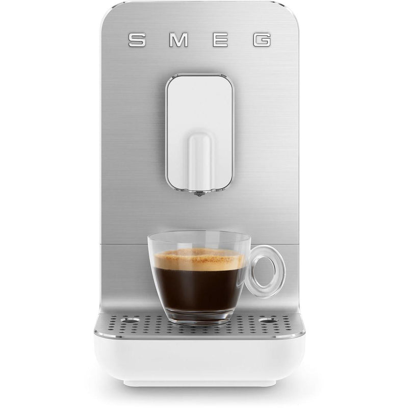 Smeg Espresso Machine BCC01WHMUS IMAGE 11