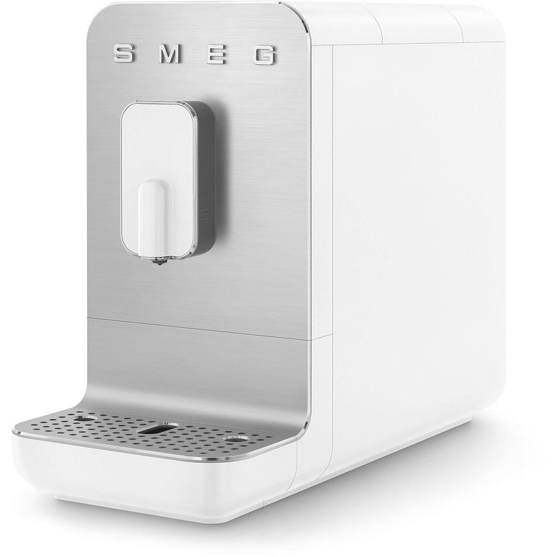 Smeg Espresso Machine BCC01WHMUS IMAGE 8