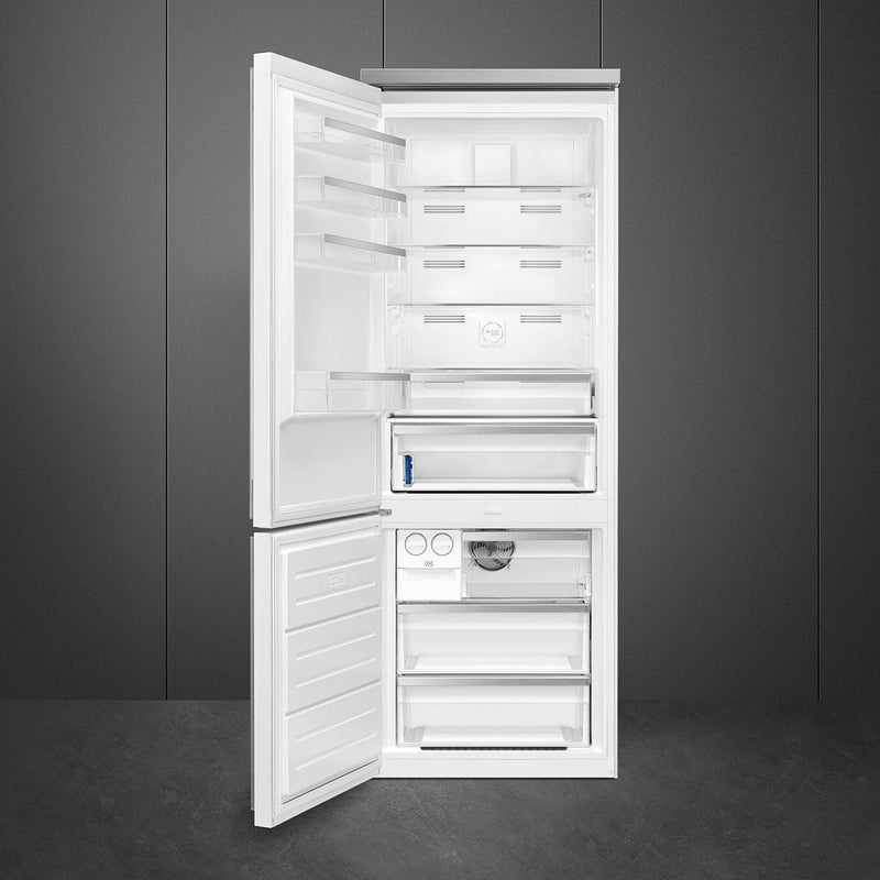 Smeg 28-inch, 18.01 cu. ft. Bottom Freezer Refrigerator FA490ULWH IMAGE 2