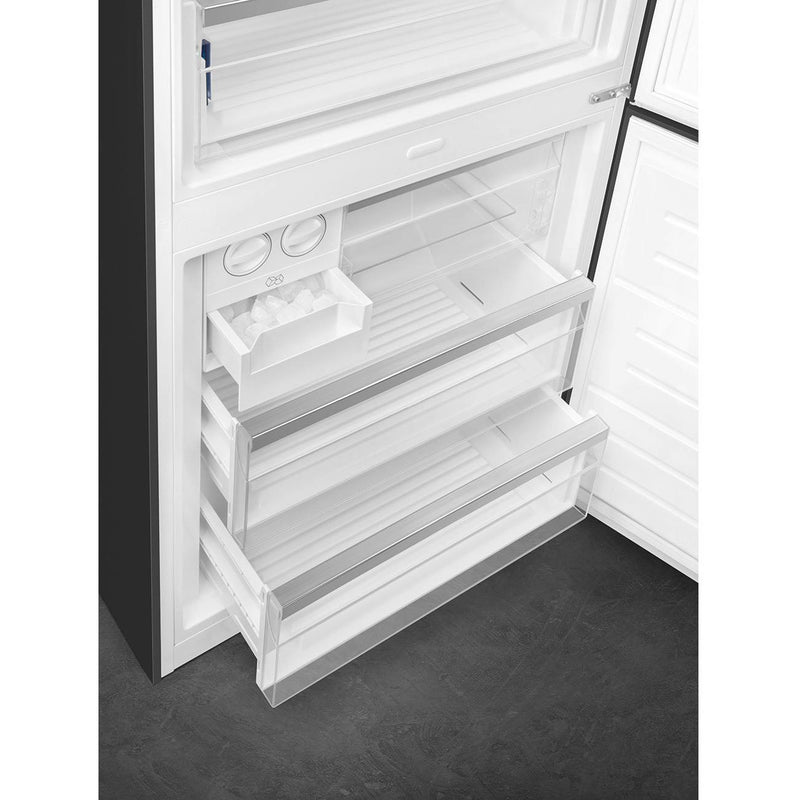 Smeg 28-inch, 18.01 cu. ft. Bottom Freezer Refrigerator FA490URAN IMAGE 10