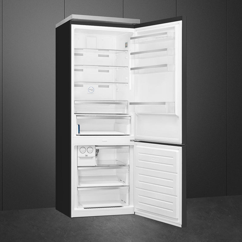 Smeg 28-inch, 18.01 cu. ft. Bottom Freezer Refrigerator FA490URAN IMAGE 5