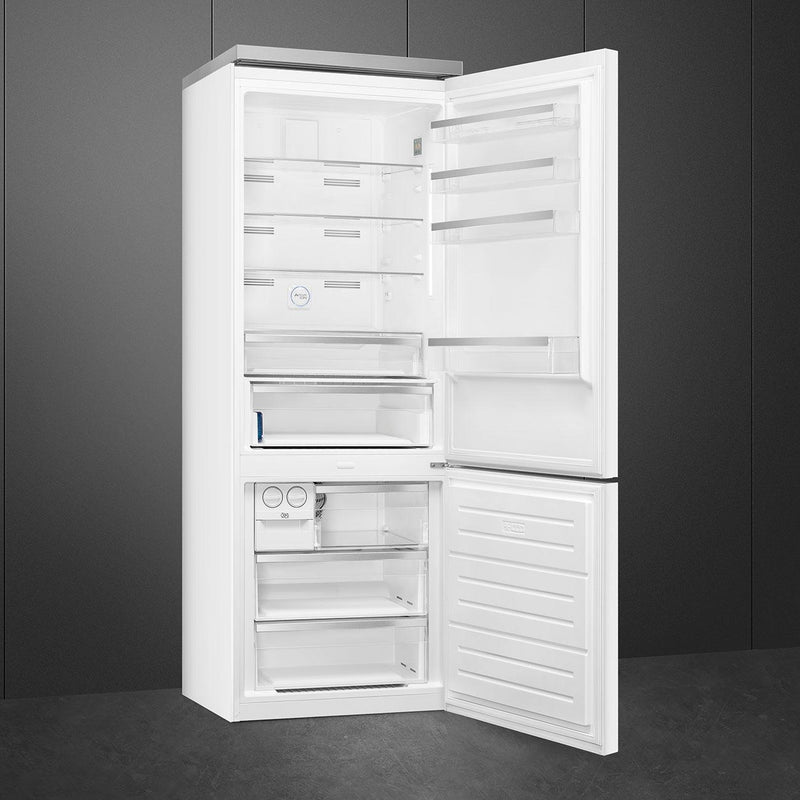 Smeg 28-inch, 18.01 cu. ft. Bottom Freezer Refrigerator FA490URWH IMAGE 5