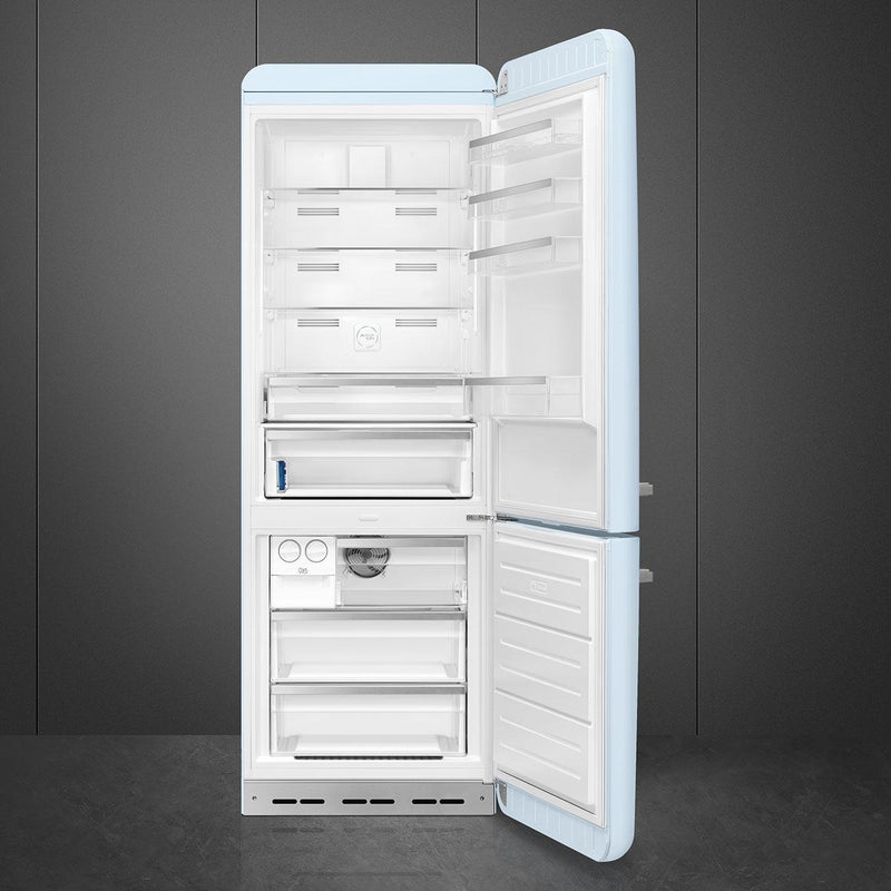 Smeg 28-inch, 18.01 cu. ft. Bottom Freezer Refrigerator FAB38URPB IMAGE 2