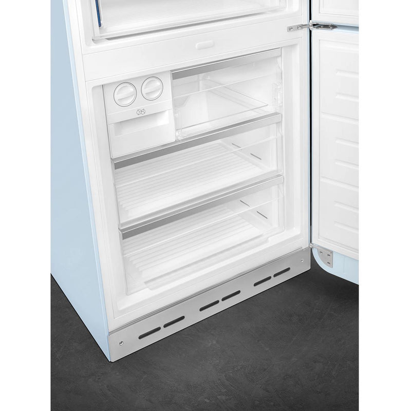 Smeg 28-inch, 18.01 cu. ft. Bottom Freezer Refrigerator FAB38URPB IMAGE 9