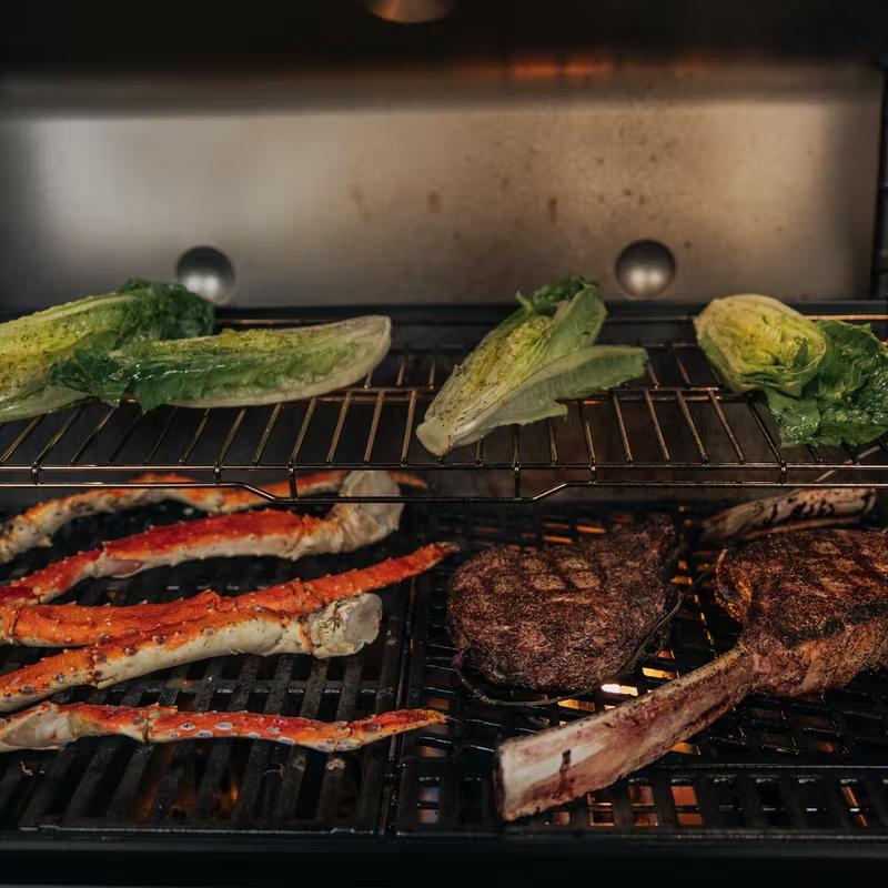 Weber Genesis E-435 Gas Grill 38410001 IMAGE 6