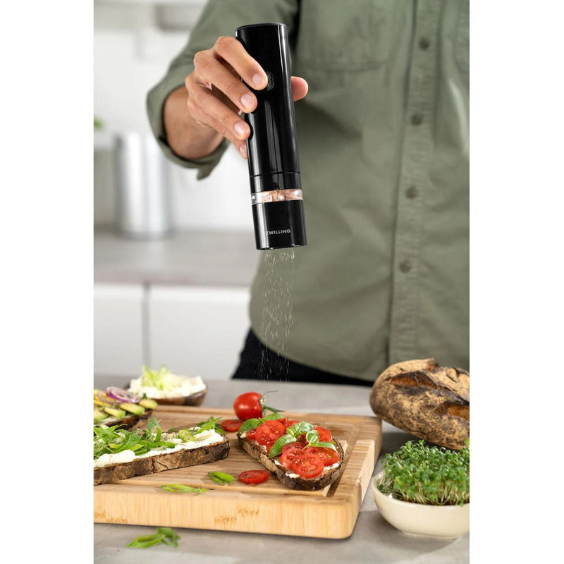 Zwilling Enfinigy Electric Salt & Pepper Mill Set 1009639 IMAGE 6