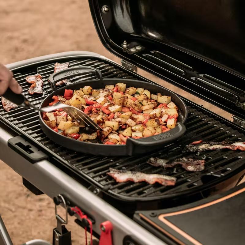 Weber Traveler RV Gas Grill 9011701 IMAGE 4
