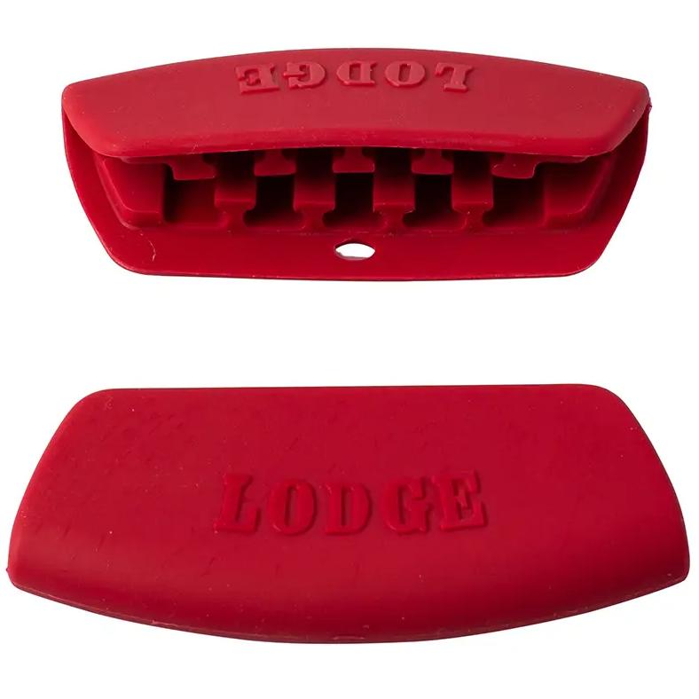 Lodge Bakeware Grips 2-Piece Red ASBG41INT IMAGE 3