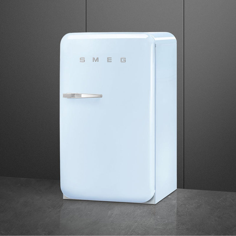 Smeg 22-inch, 4.48 cu. ft. Compact Refrigerator FAB10URPB3 IMAGE 3