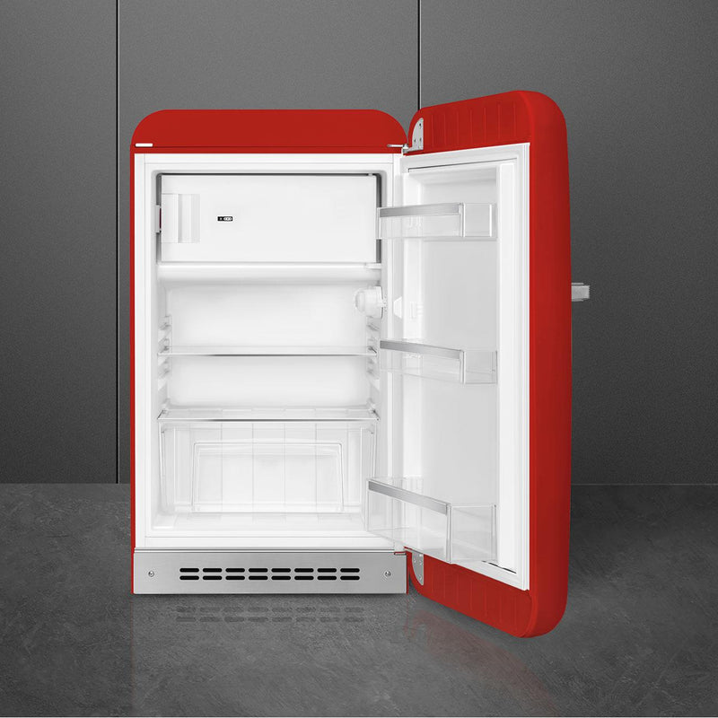 Smeg 22-inch, 4.48 cu. ft. Compact Refrigerator FAB10URRD3 IMAGE 4