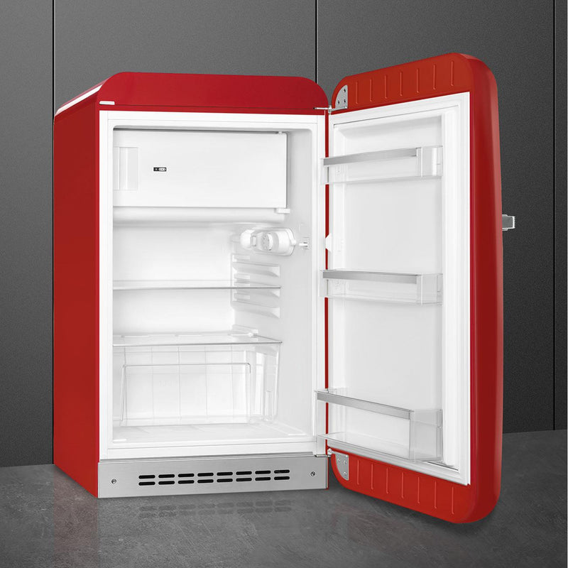 Smeg 22-inch, 4.48 cu. ft. Compact Refrigerator FAB10URRD3 IMAGE 5
