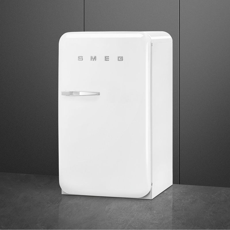 Smeg 22-inch, 4.48 cu. ft. Compact Refrigerator FAB10URWH3 IMAGE 3