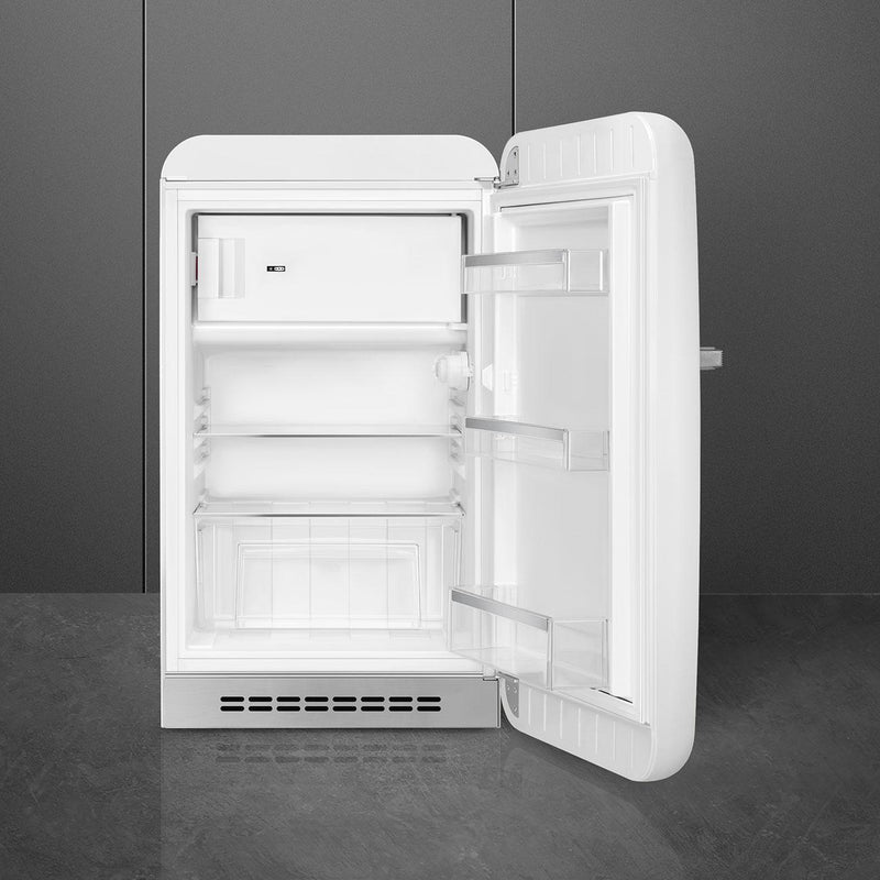 Smeg 22-inch, 4.48 cu. ft. Compact Refrigerator FAB10URWH3 IMAGE 4