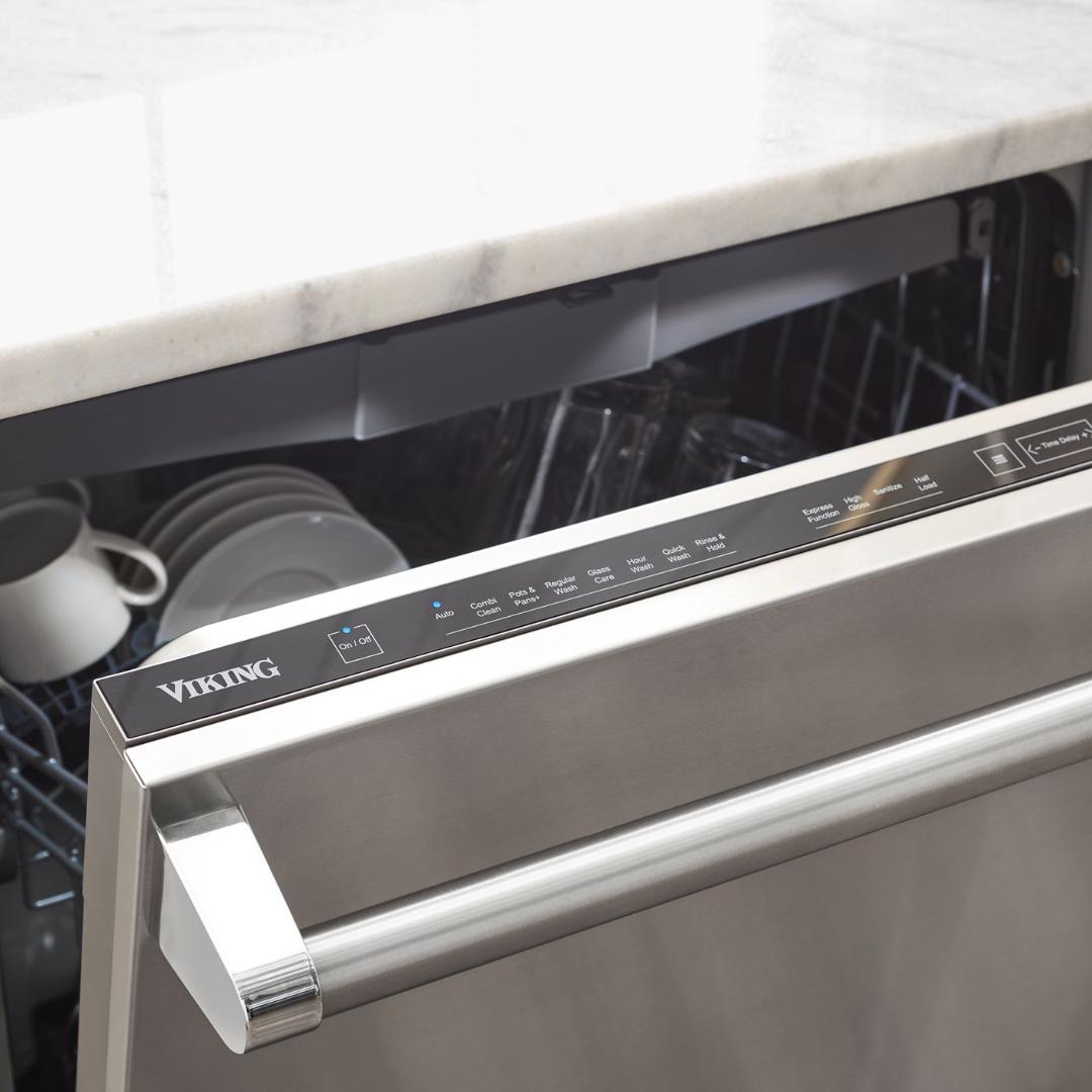 Viking 24-inch Built-In Dishwasher with OpenAir™ Drying Function VDWU724SS IMAGE 4