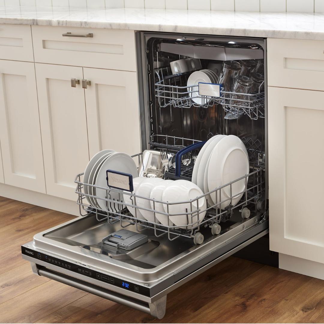 Viking 24-inch Built-In Dishwasher with OpenAir™ Drying Function FDWU724 IMAGE 10