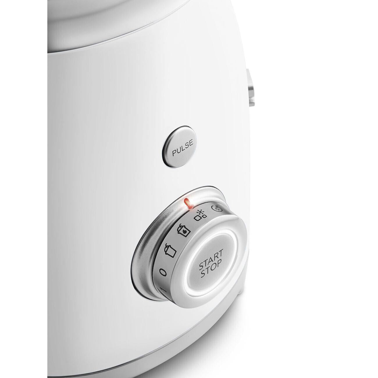 Smeg Retro-Style Blender with 600 W BLF03WHUS IMAGE 6