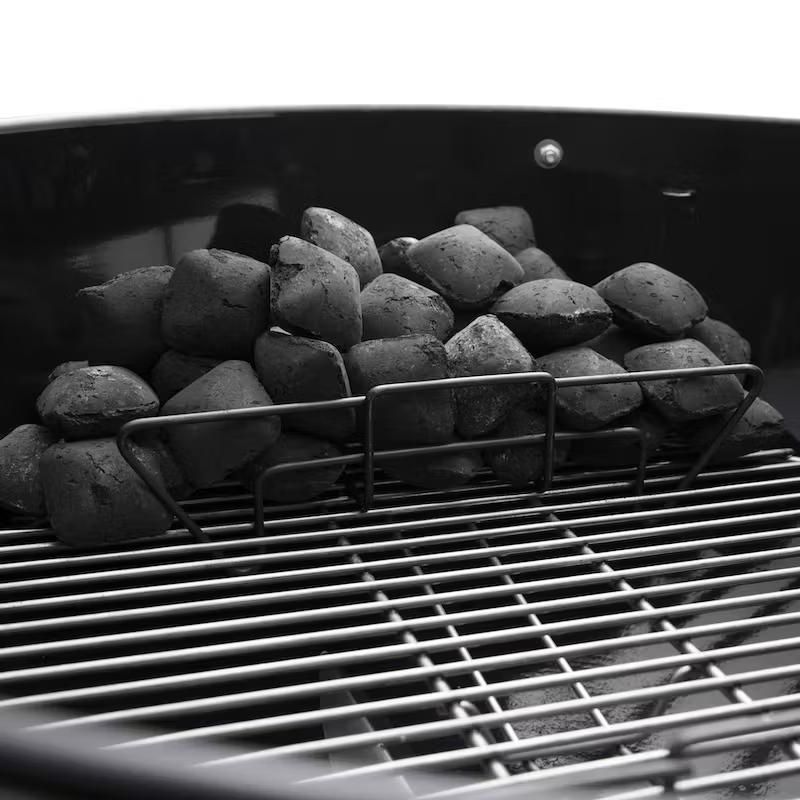 Weber Master-Touch 26-inch Charcoal Grill 1500064 IMAGE 11