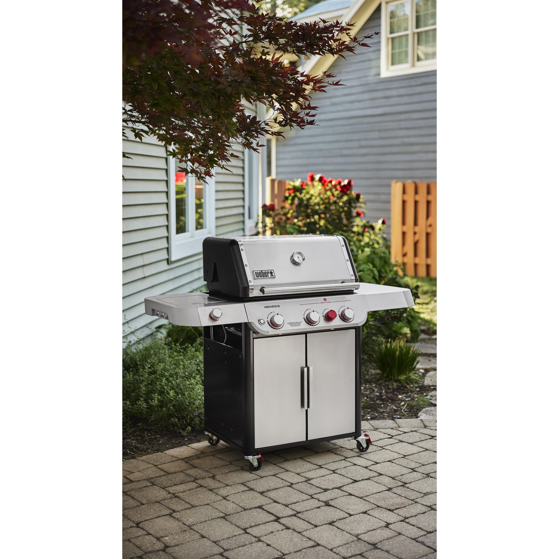 Weber Genesis S-335C Gas Grill 1500578 IMAGE 4