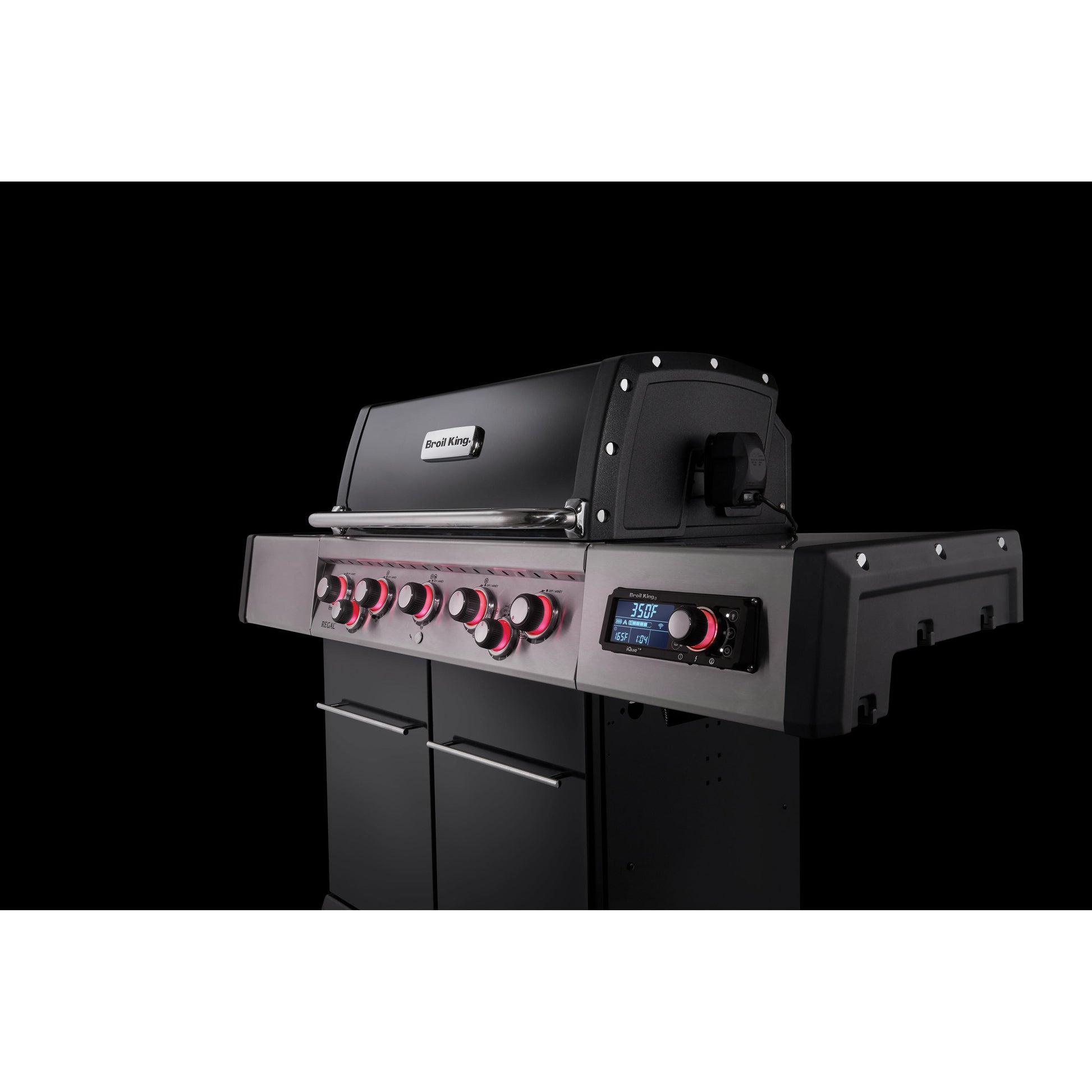 Broil King Regal Q 590 Pro IR iQue Gas Grill 688247 IMAGE 7