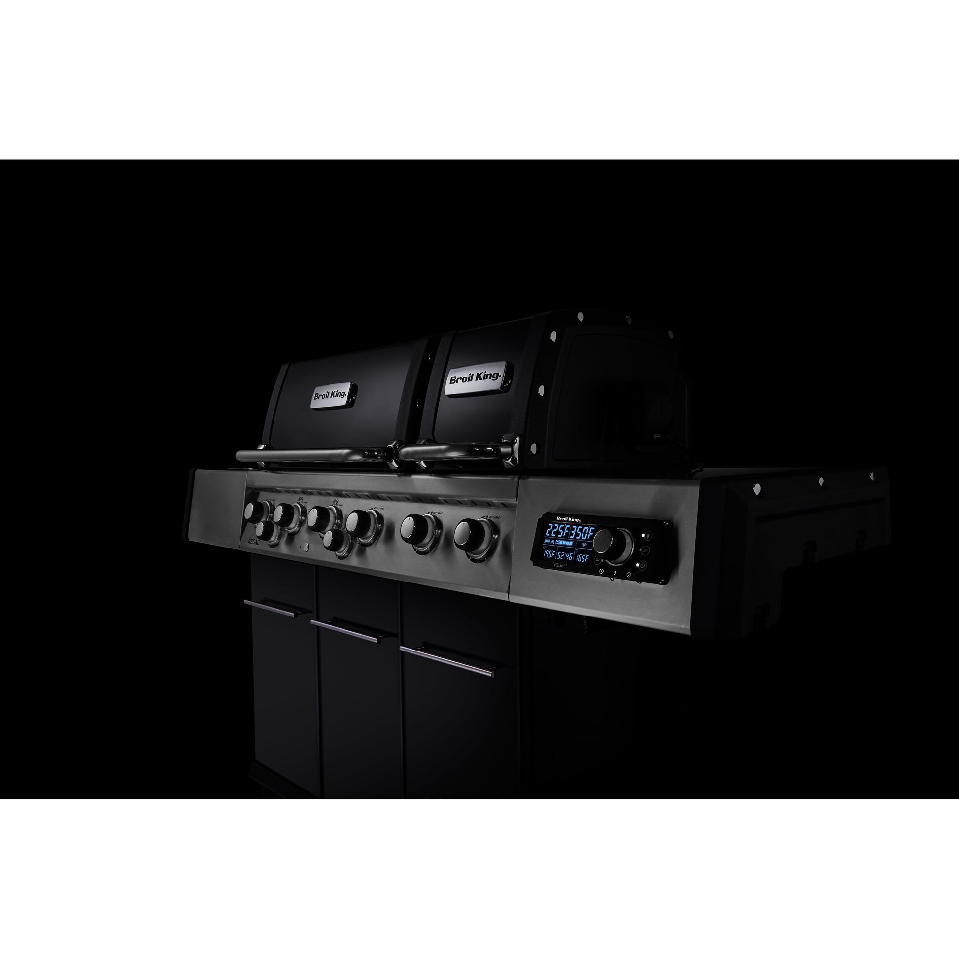 Broil King Regal Q 690 Pro IR Gas Grill 689244 IMAGE 11