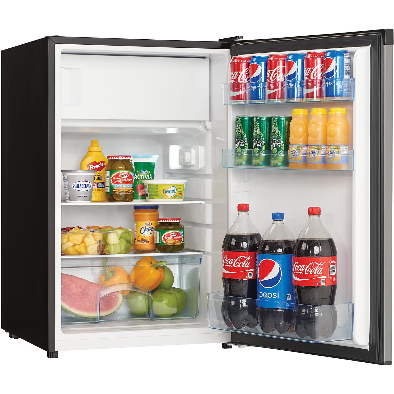 Danby 21-inch, 4.5 cu.ft. Freestanding Compact Refrigerator DCR045B1BSLDB IMAGE 4