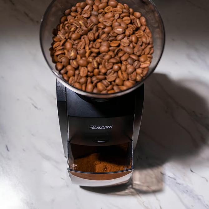 Baratza Encore™ Conical Burr Coffee Grinder ZCG485BLK1AUC1A IMAGE 4