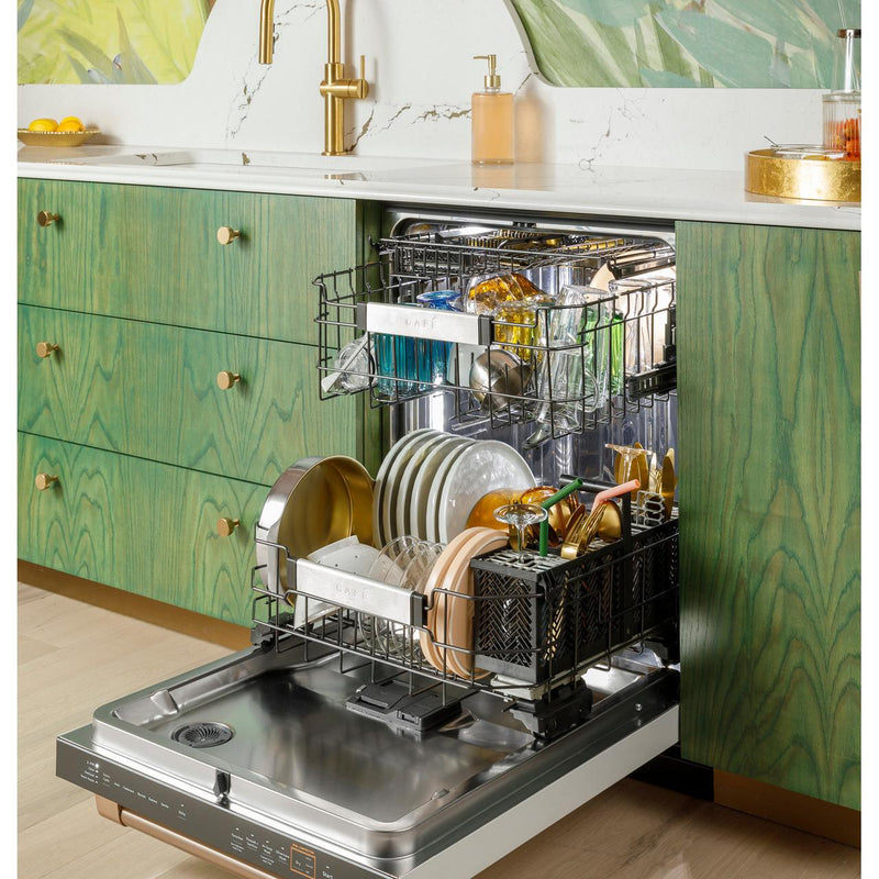 Café 24-inch Built-In Dishwasher with WiFi CDT888P2VS1 IMAGE 4