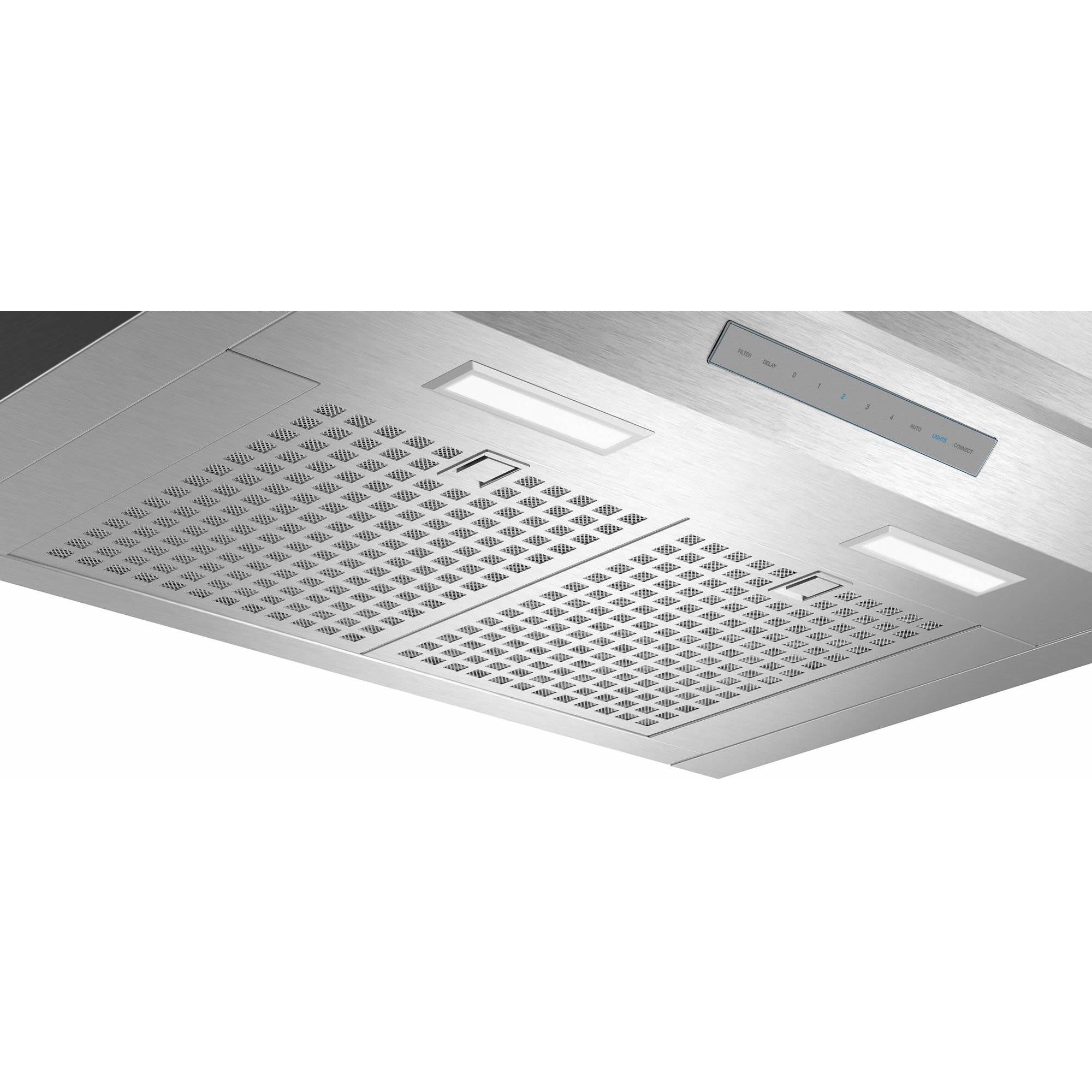 Thermador 30-inch Masterpiece® Series Wall Mount Range Hood HMWB30WSSP IMAGE 3