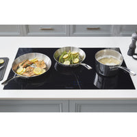 Viking 30-inch Built-in Induction Cooktop RVIC3306BBG IMAGE 7