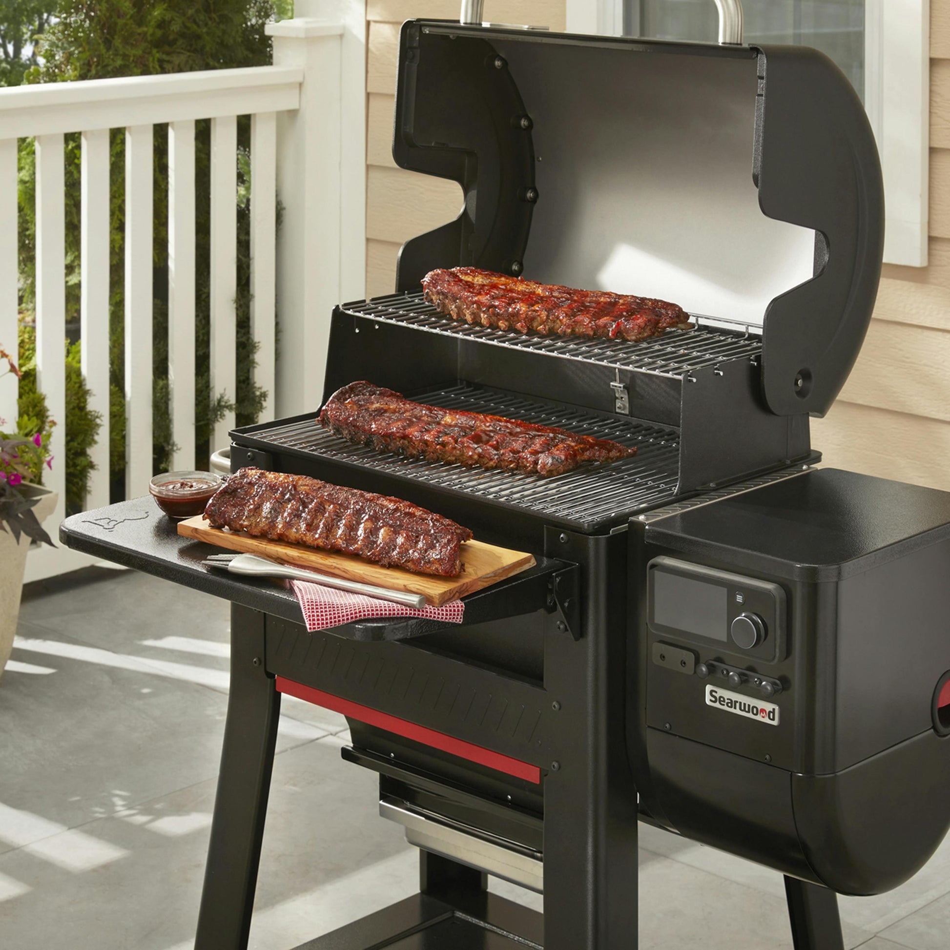 Weber Folding Front Table 3400108 IMAGE 5