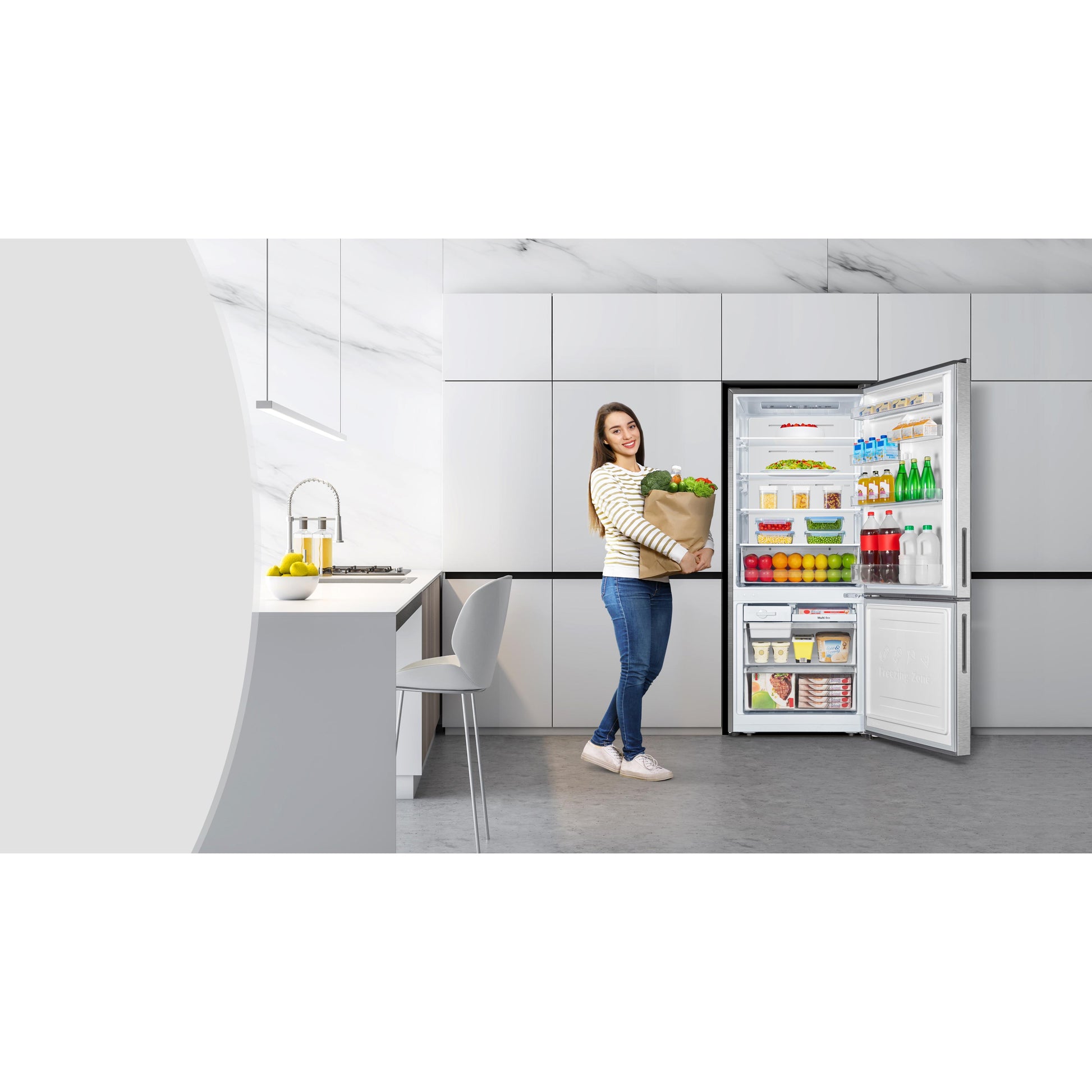 AVIVA 27.6-inch, 14.8 cu. ft. Counter-Depth Bottom Freezer Refrigerator ARBM150SE2 IMAGE 8
