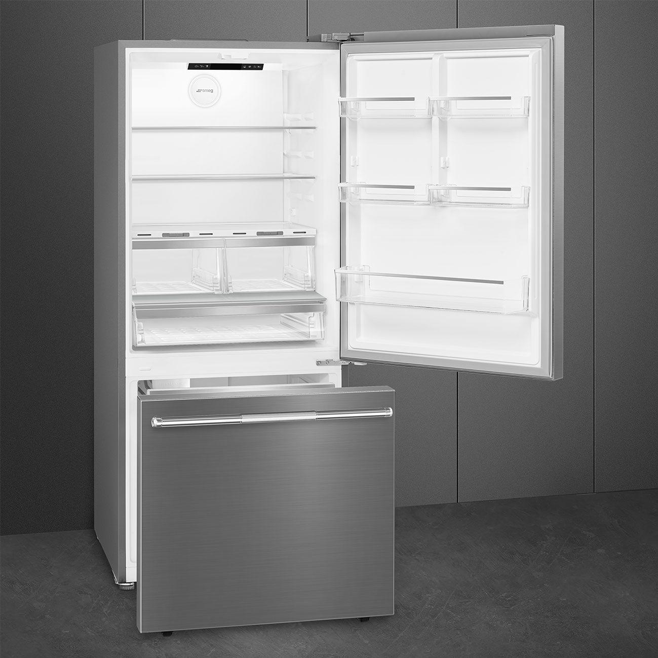 Smeg 30-inch, 16,2 cu. ft. Freestanding Bottom Freezer Refrigerator BM30URXI IMAGE 4
